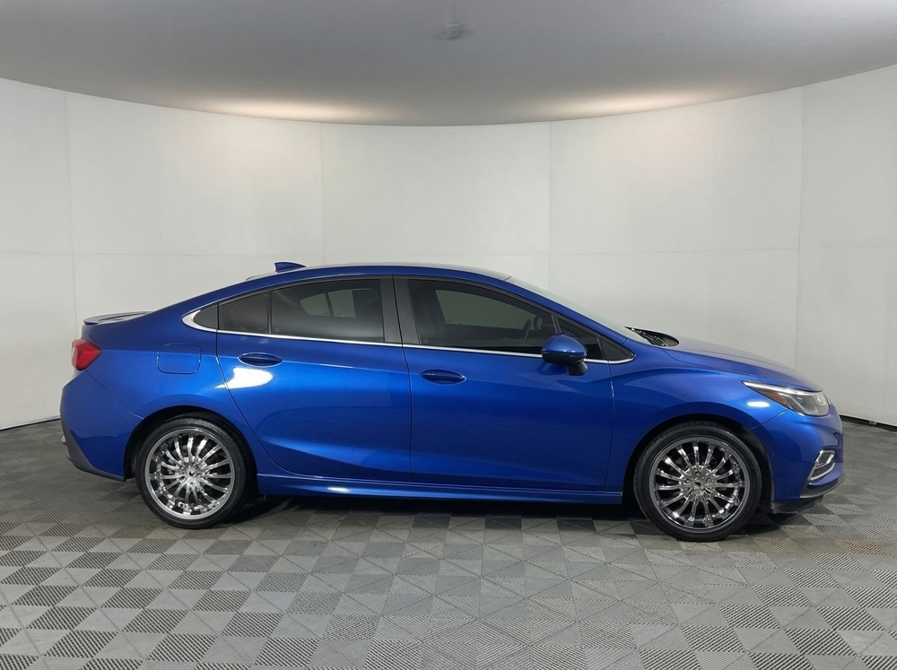 2017 Chevrolet Cruze LT FWD 4D Sedan